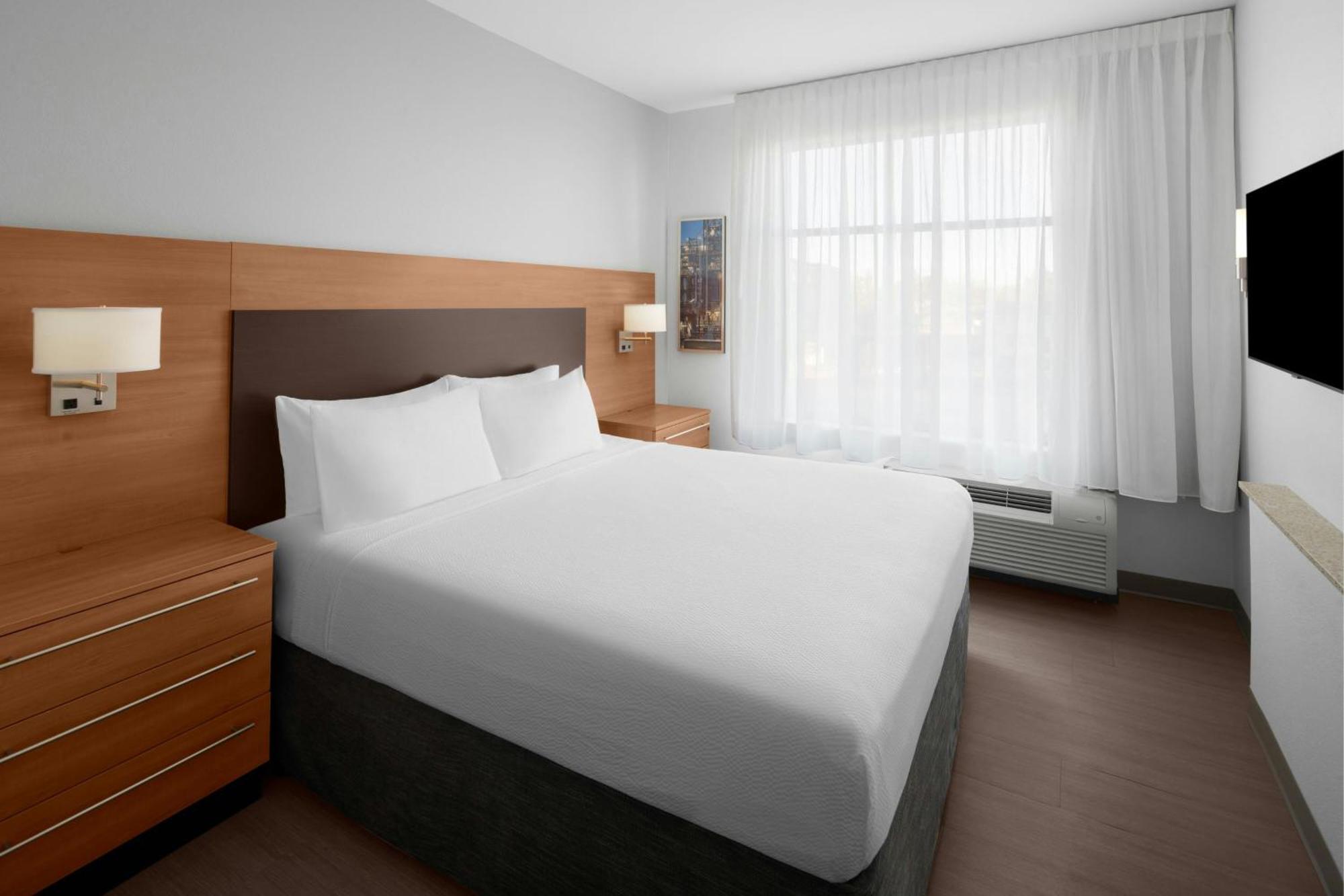 Towneplace Suites By Marriott Хобс Екстериор снимка