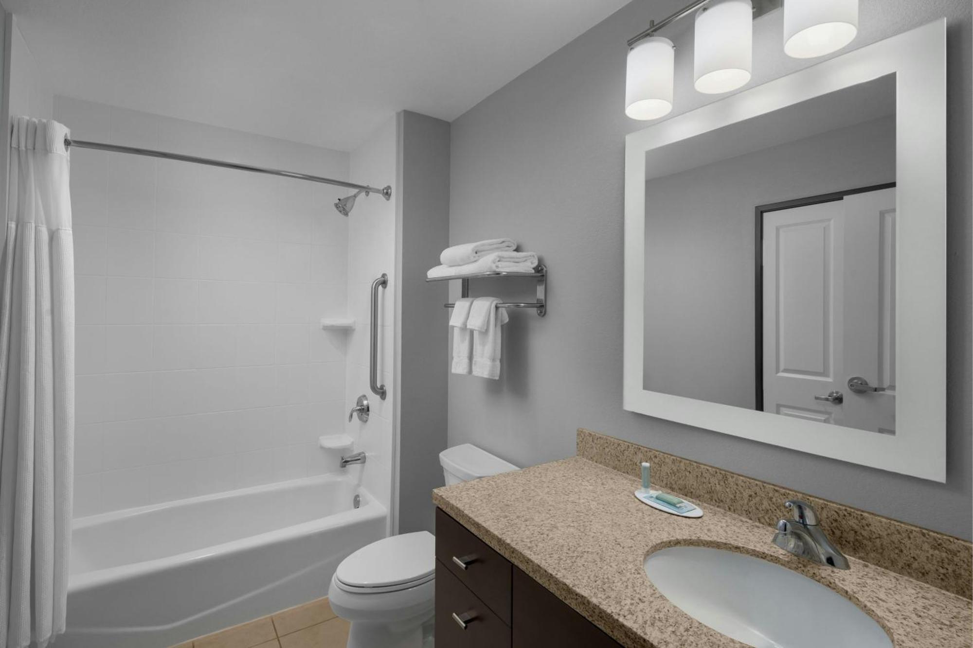 Towneplace Suites By Marriott Хобс Екстериор снимка